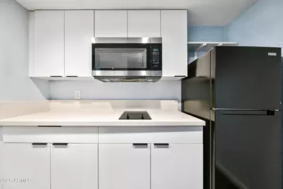 3025 N 32nd Street #39, Phoenix, AZ 85018 - Photo 8