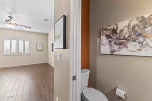 8765 W Surrey Ave, Peoria, AZ 85381 - Photo 10