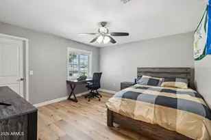 5339 E Osborn Rd, Phoenix, AZ 85018 - Photo 24