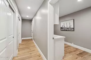 5339 E Osborn Rd, Phoenix, AZ 85018 - Photo 26