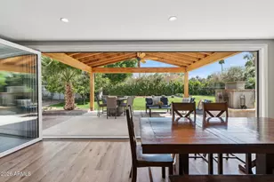 5339 E Osborn Rd, Phoenix, AZ 85018 - Photo 16