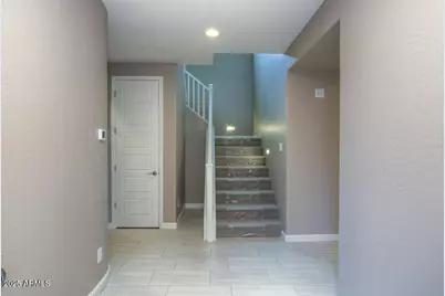 1945 W Yellowstone, Chandler, AZ 85248 - Photo 4