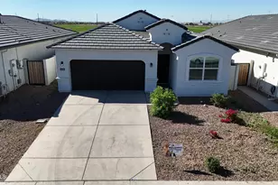 4620 S 104th Gln, Tolleson, AZ 85353 - Photo 2