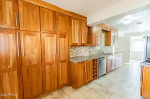 1029 W Elna Rae St, Tempe, AZ 85281 - Photo 4