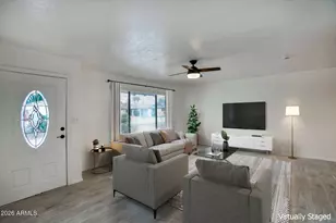 8701 E Bonnie Rose Ave, Scottsdale, AZ 85250 - Photo 2