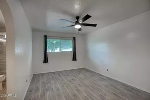 8701 E Bonnie Rose Ave, Scottsdale, AZ 85250 - Photo 8