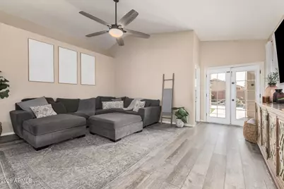 4051 W Desert Hollow Drive, Phoenix, AZ 85083 - Photo 8