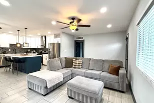 1109 W Indian School Rd, Phoenix, AZ 85013 - Photo 8