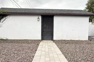 1109 W Indian School Rd, Phoenix, AZ 85013 - Photo 36