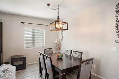 242 W Pacific Drive, Casa Grande, AZ 85122 - Photo 10