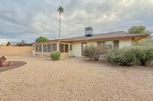 1104 E Watson Dr, Tempe, AZ 85283 - Photo 32