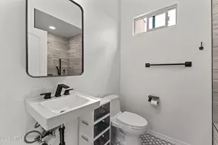 125 E Desert Hills Dr, Phoenix, AZ 85086 - Photo 36