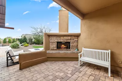 125 E Desert Hills Drive, Phoenix, AZ 85086 - Photo 38