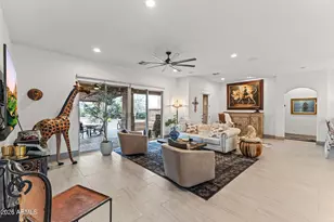 125 E Desert Hills Dr, Phoenix, AZ 85086 - Photo 12