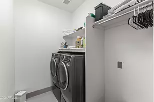 125 E Desert Hills Dr, Phoenix, AZ 85086 - Photo 20