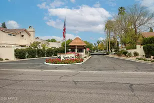 7720 N Pinesview Dr, Scottsdale, AZ 85258 - Photo 44