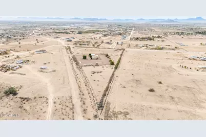 33606 W Durango Street, Tonopah, AZ 85354 - Photo 28