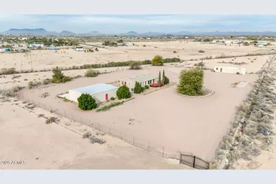 33606 W Durango Street, Tonopah, AZ 85354 - Photo 22