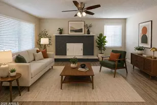 639 W Grove Cir, Mesa, AZ 85210 - Photo 2
