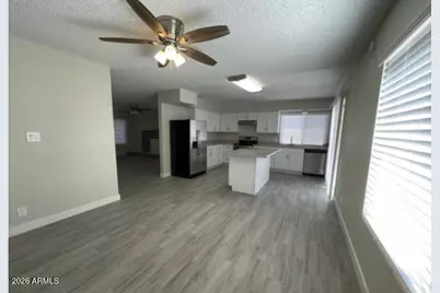 639 W Grove Circle, Mesa, AZ 85210 - Photo 8