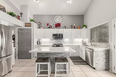 7441 W Melinda Lane, Glendale, AZ 85308 - Photo 8