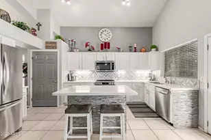 7441 W Melinda Ln, Glendale, AZ 85308 - Photo 8