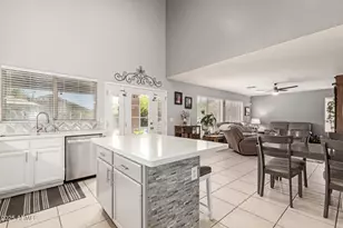 7441 W Melinda Ln, Glendale, AZ 85308 - Photo 12