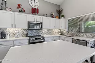 7441 W Melinda Ln, Glendale, AZ 85308 - Photo 10