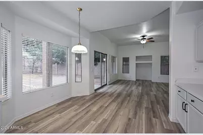 26435 N 42nd Place, Phoenix, AZ 85050 - Photo 50
