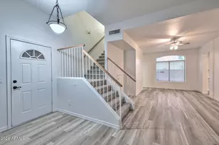 26435 North 42nd Pl, Phoenix, AZ 85050 - Photo 4