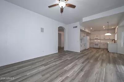 26435 N 42nd Place, Phoenix, AZ 85050 - Photo 46