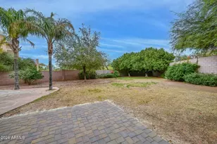 26435 North 42nd Pl, Phoenix, AZ 85050 - Photo 36