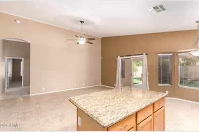 8364 W Stella Way, Glendale, AZ 85305 - Photo 16