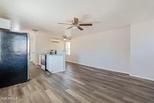 1425 E Roosevelt St, Phoenix, AZ 85006 - Photo 10