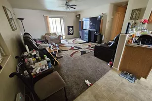 43921 W Sagebrush Trail, Maricopa, AZ 85138 - Photo 6