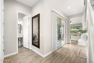 6504 E Rose Marie Ln, Phoenix, AZ 85054 - Photo 2