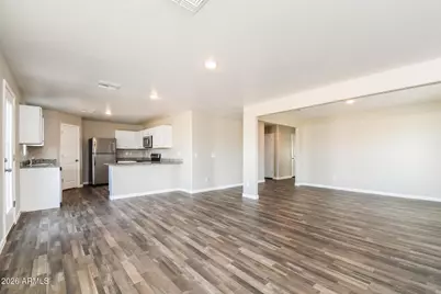 8764 W Reventon Drive, Arizona City, AZ 85123 - Photo 4