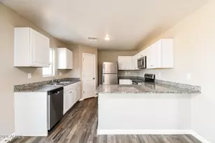 8764 W Reventon Dr, Arizona City, AZ 85123 - Photo 6