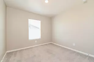 8764 W Reventon Dr, Arizona City, AZ 85123 - Photo 12