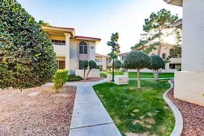 10610 S 48th Street #1044, Phoenix, AZ 85044 - Photo 4