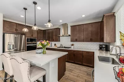 17334 W Pershing Street, Surprise, AZ 85388 - Photo 14