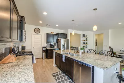 20221 N Grantham Road, Maricopa, AZ 85138 - Photo 8