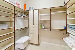 4292 E Carob Dr, Gilbert, AZ 85298 - Photo 36