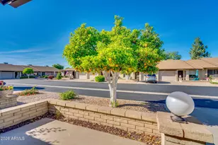 520 S Greenfield Rd, Mesa, AZ 85206 - Photo 4