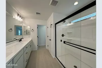 1223 W Sparrow Drive, San Tan Valley, AZ 85140 - Photo 8