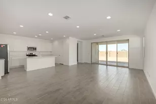 12368 W Pkwy Ln, Avondale, AZ 85323 - Photo 2