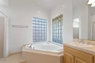 1617 E Tierra Buena Ln, Phoenix, AZ 85022 - Photo 28