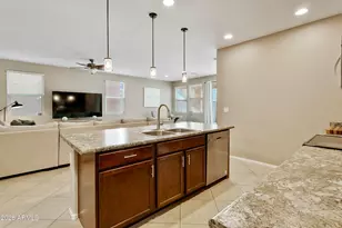 12041 W Cottontail Ln, Peoria, AZ 85383 - Photo 10