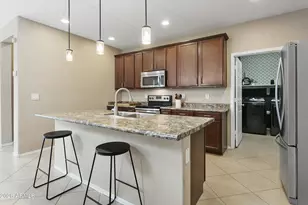 12041 W Cottontail Ln, Peoria, AZ 85383 - Photo 8
