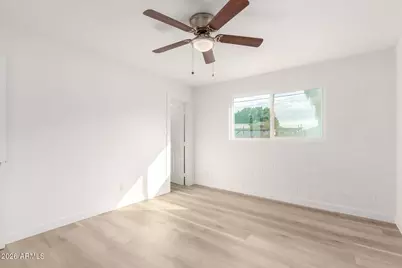 5031 W Osborn Road, Phoenix, AZ 85031 - Photo 12